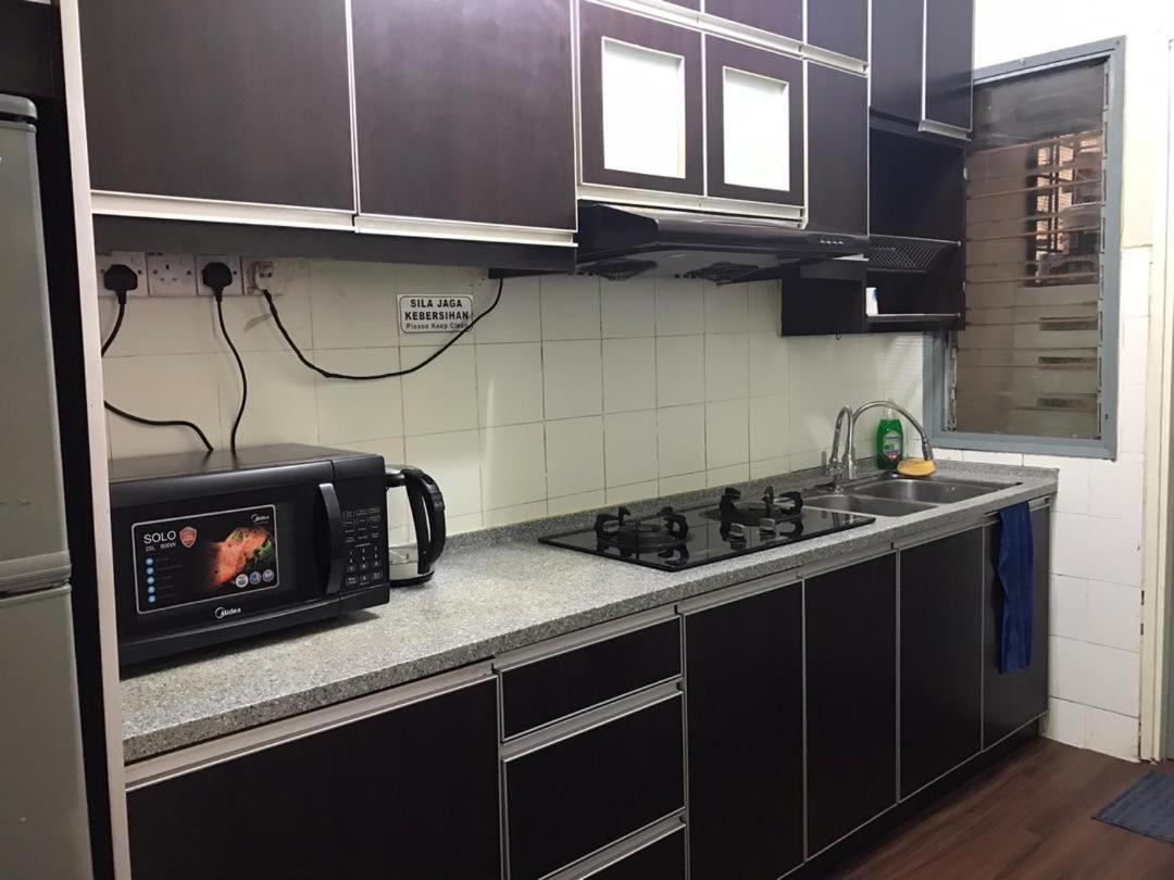 Homestay Fekrifarisha SA Shah Alam Luaran gambar